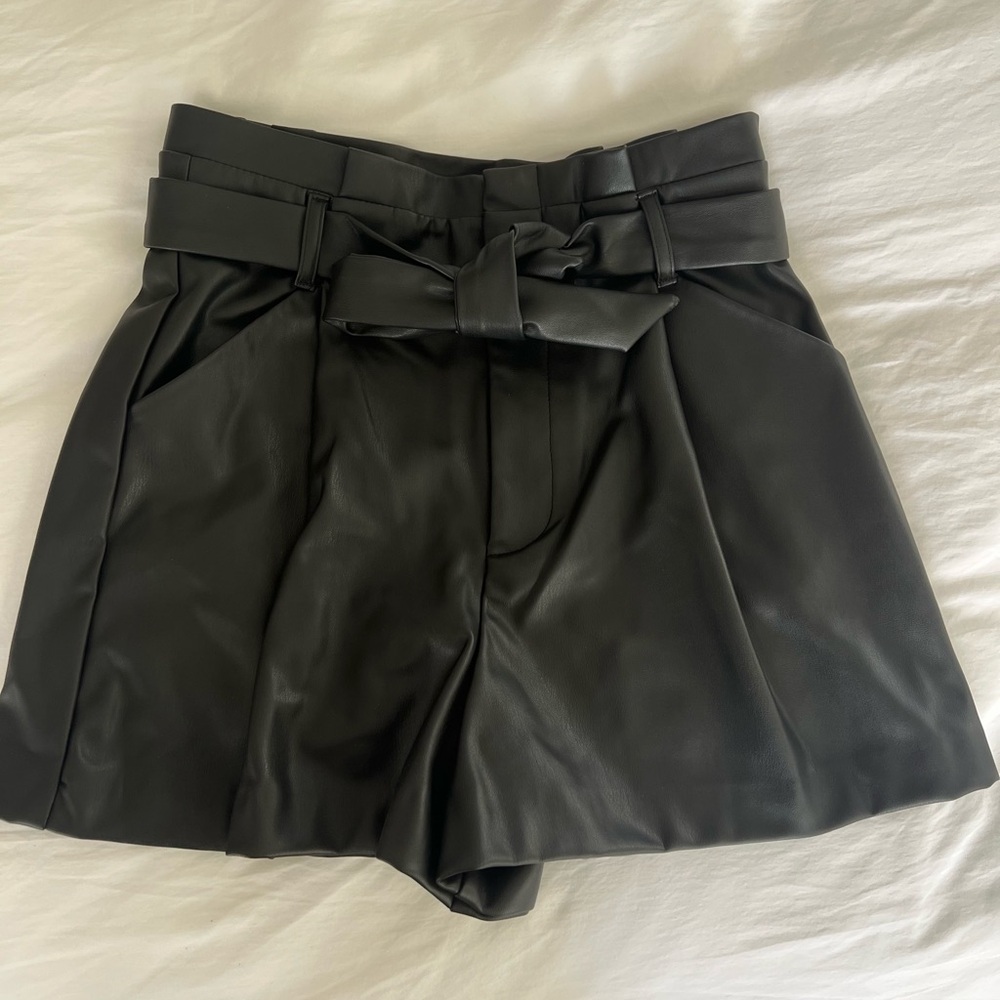 NWT Black Zara Shorts